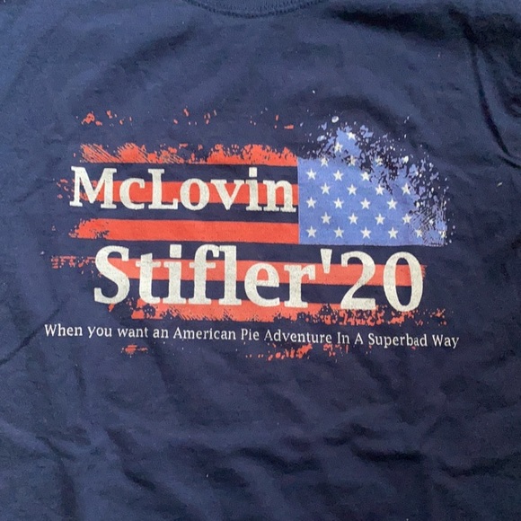 BUNDLE of Graphic Tees - Picture 4 of 14